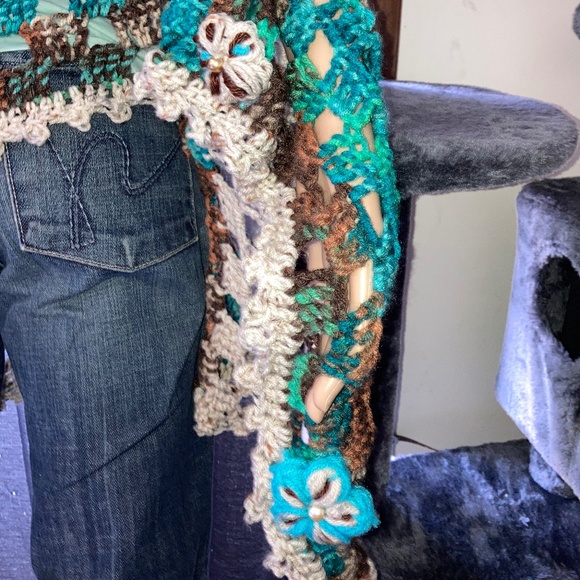 Crocheted Multi-way Poncho Wrap Scarf OOAK! - Picture 14 of 15